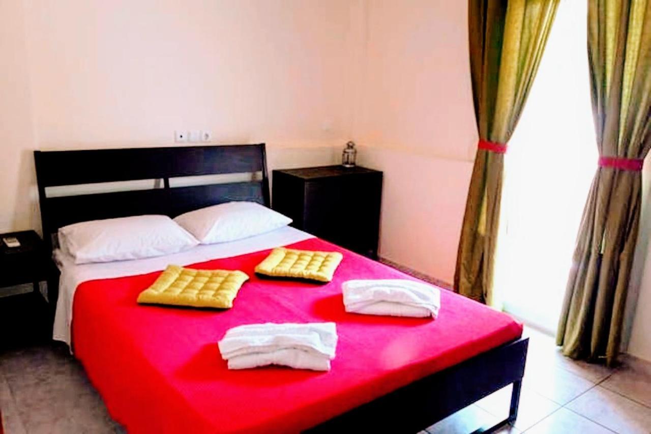 Giorgos Apartments Σκάλα Φούρκας Δωμάτιο φωτογραφία