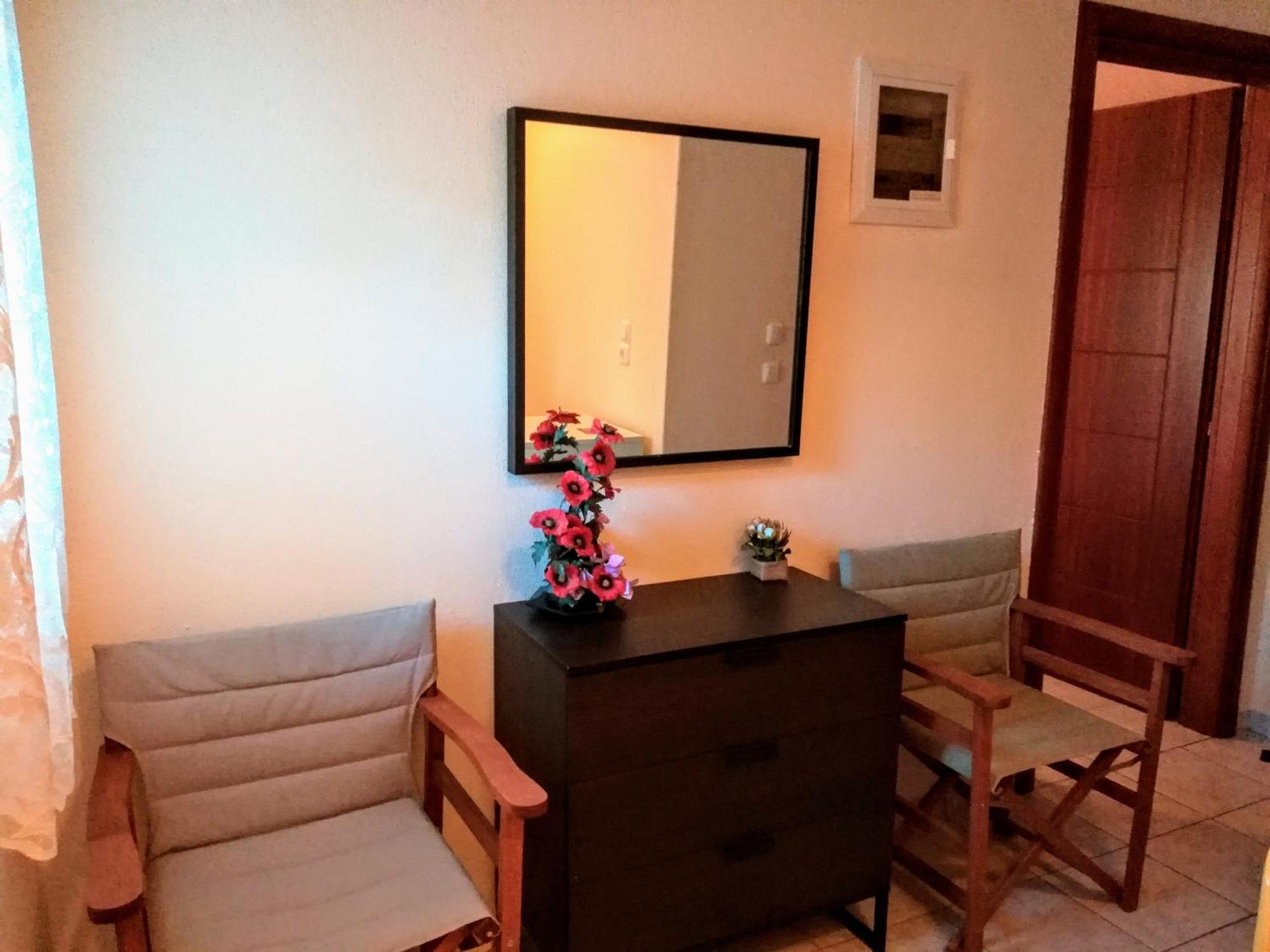 Giorgos Apartments Σκάλα Φούρκας Δωμάτιο φωτογραφία