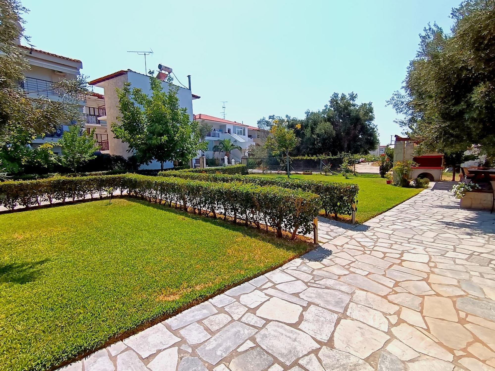 Giorgos Apartments Σκάλα Φούρκας Εξωτερικό φωτογραφία