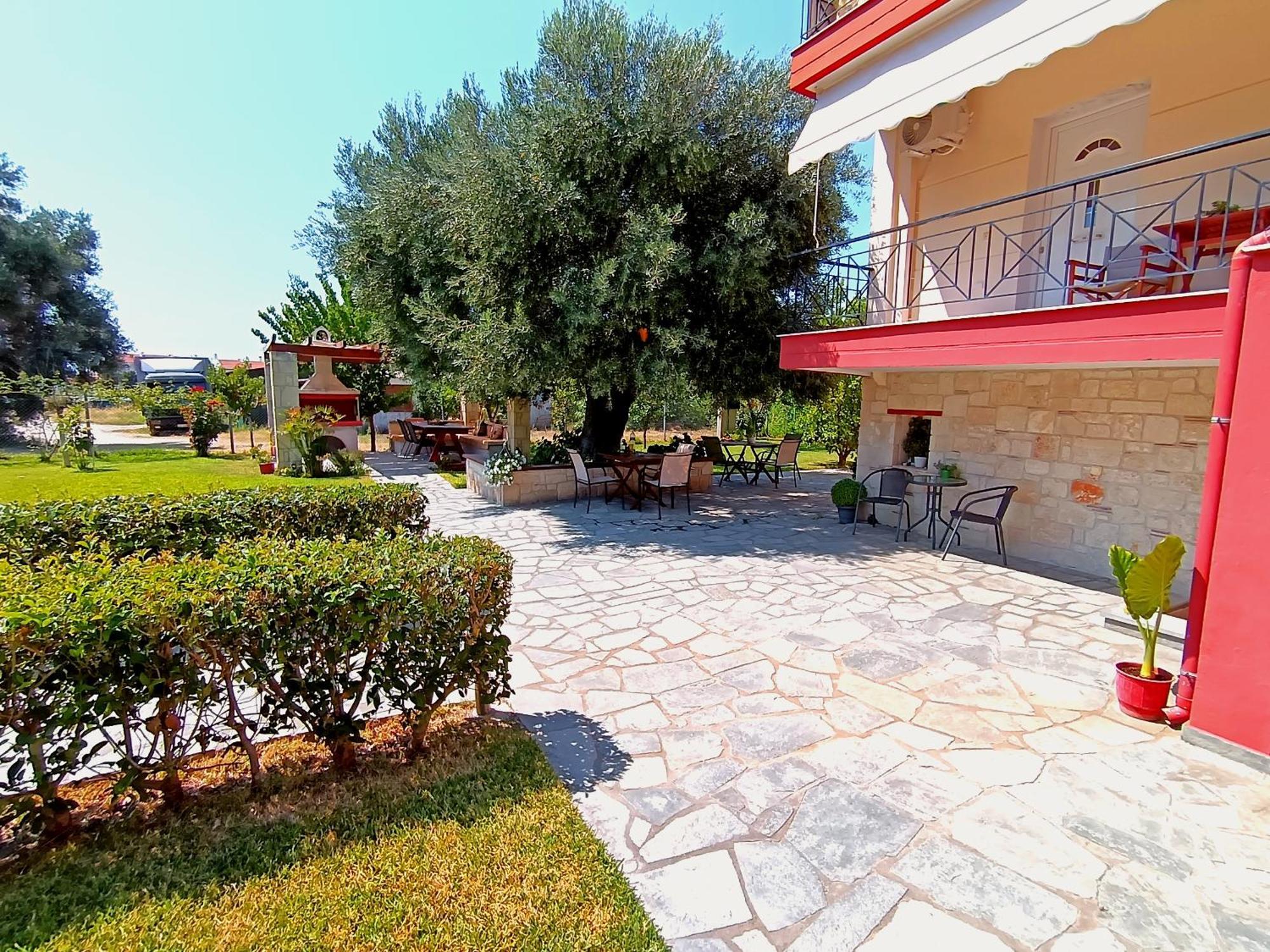Giorgos Apartments Σκάλα Φούρκας Εξωτερικό φωτογραφία